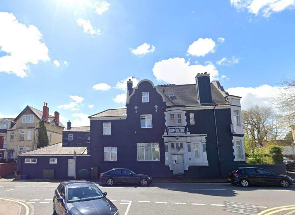 Guesthouse 24-7 The Old Knoll Guesthouse Newport (Gwent) Exterior foto